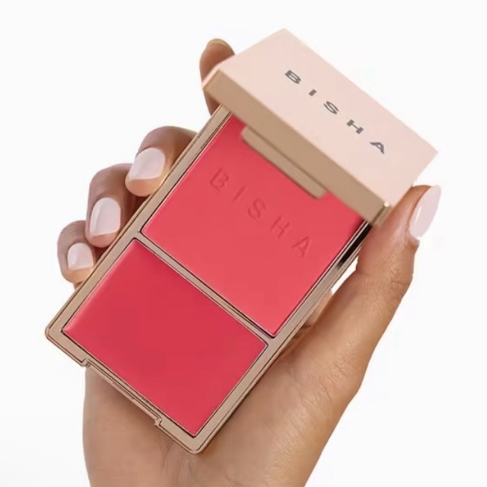 BISHA Essential Duo Blush In Bahamas (Peachy Coral)